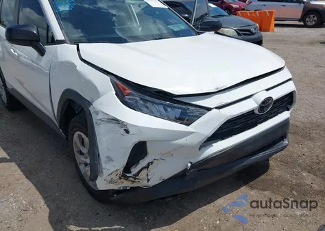 2021 Toyota Rav4 Le z USA, uszkodzony, nr VIN 2T3F1RFV6MW186210